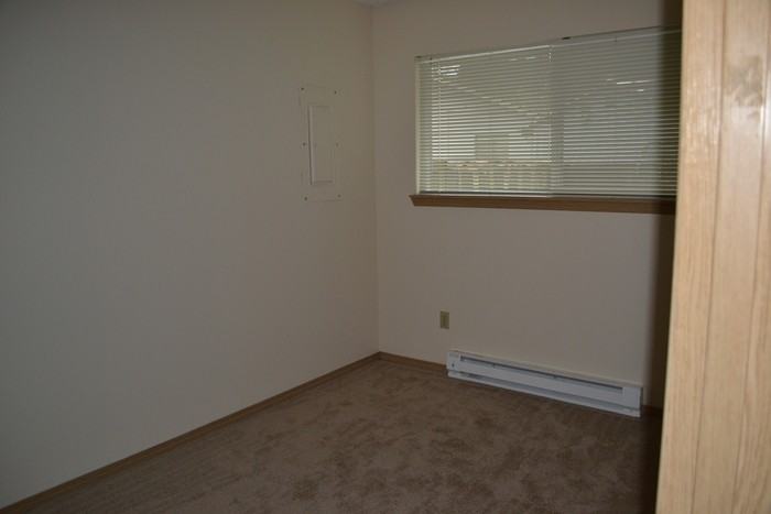 509 N Morton St #2 - Photo 6 of 10