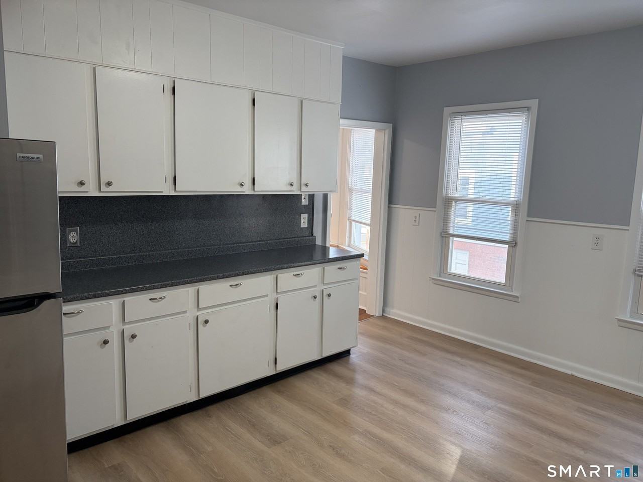 19 Woodland St #2 - Photo 5 of 25