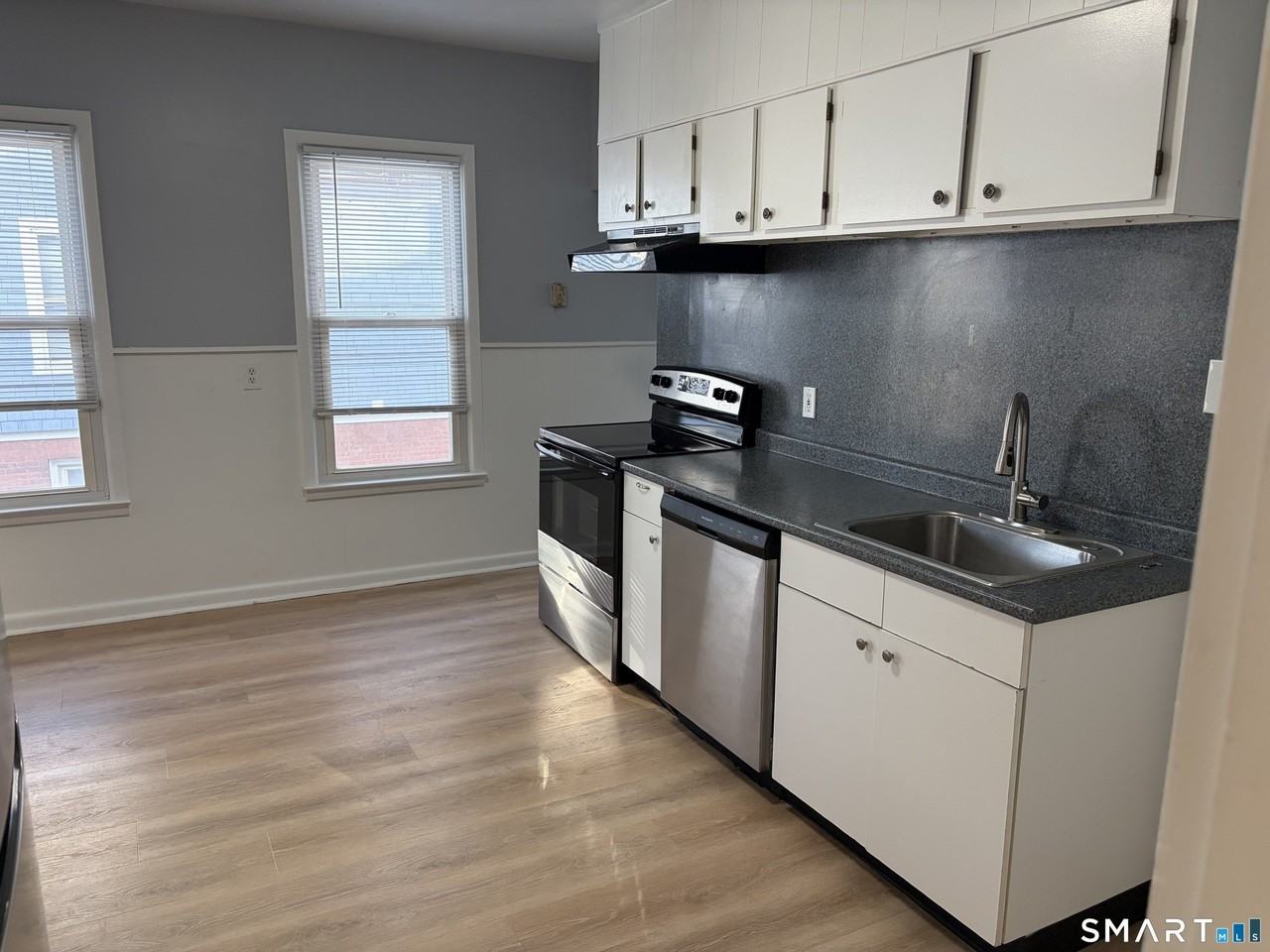 19 Woodland St #2 - Photo 6 of 25