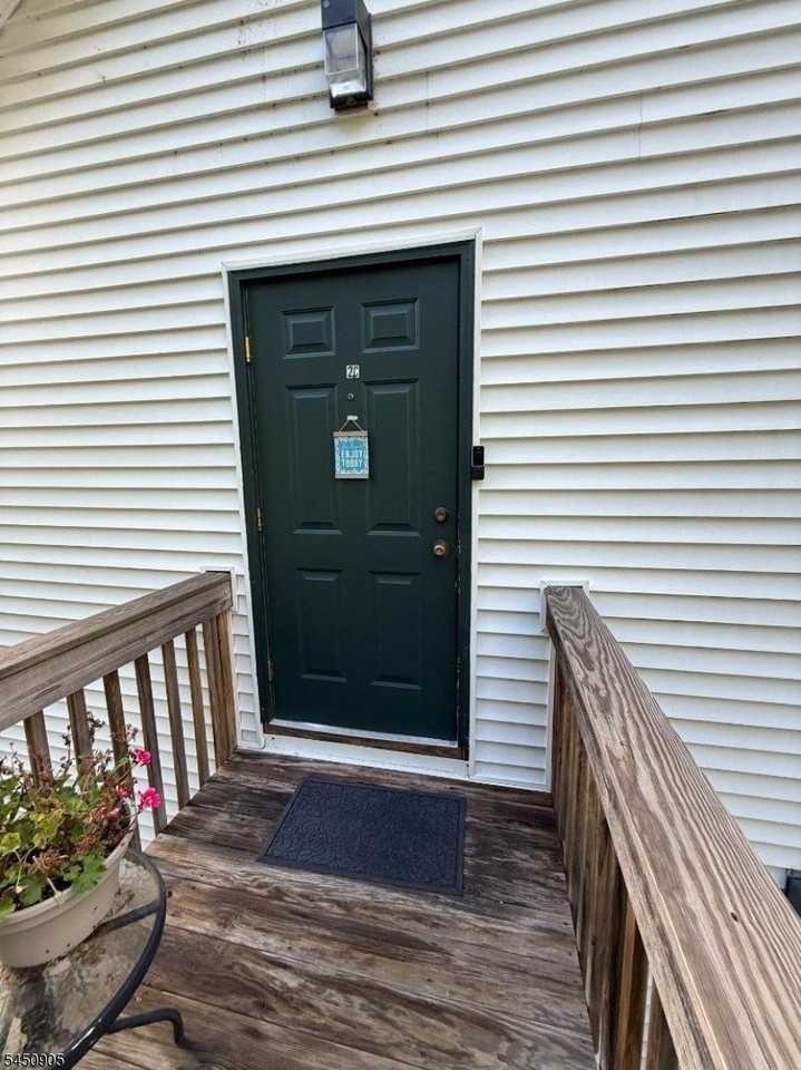 19 Merriam Ave #C - Photo 6 of 6