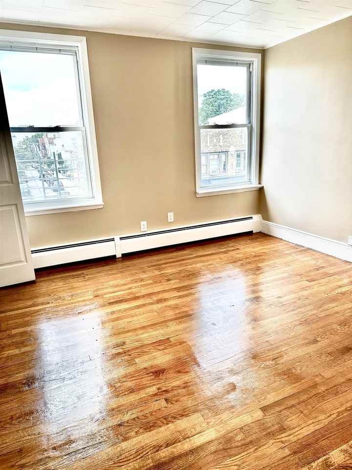 458 Central Ave #3 - Photo 7 of 14