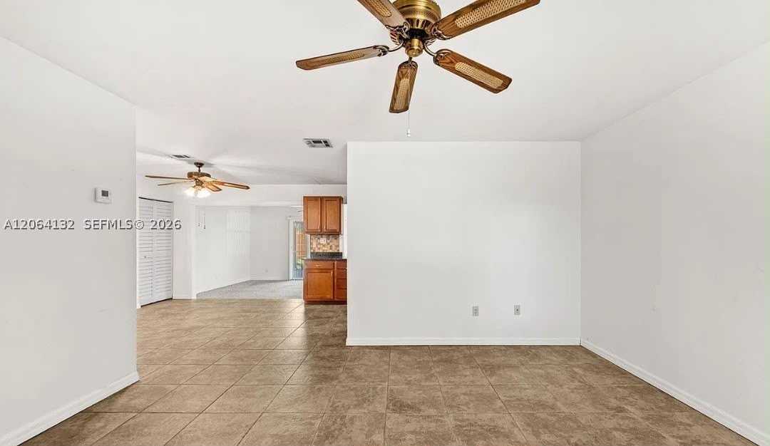 901 Galleon St #0 - Photo 5 of 16