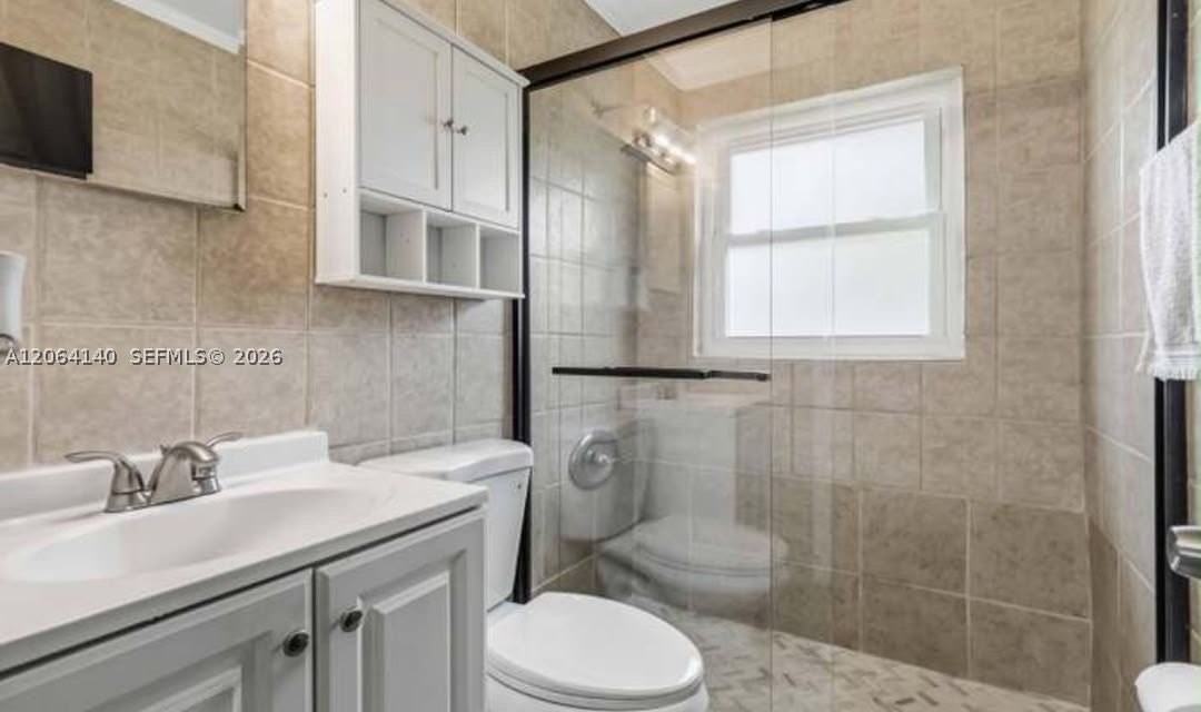 107 1st St - Photo 2 of 11