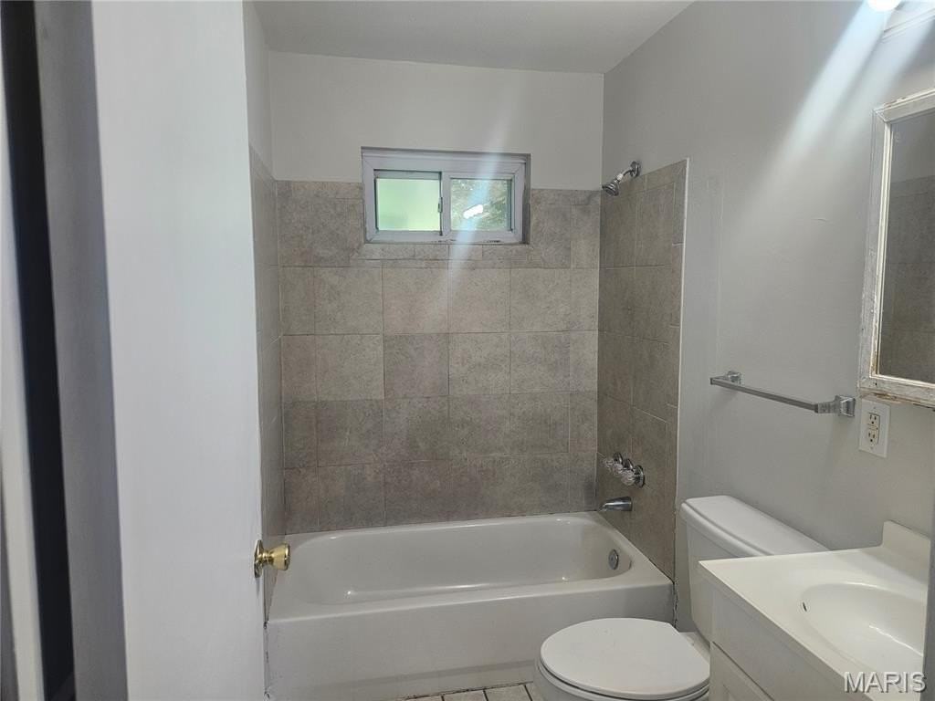 414 S Cadillac Dr - Photo 5 of 11