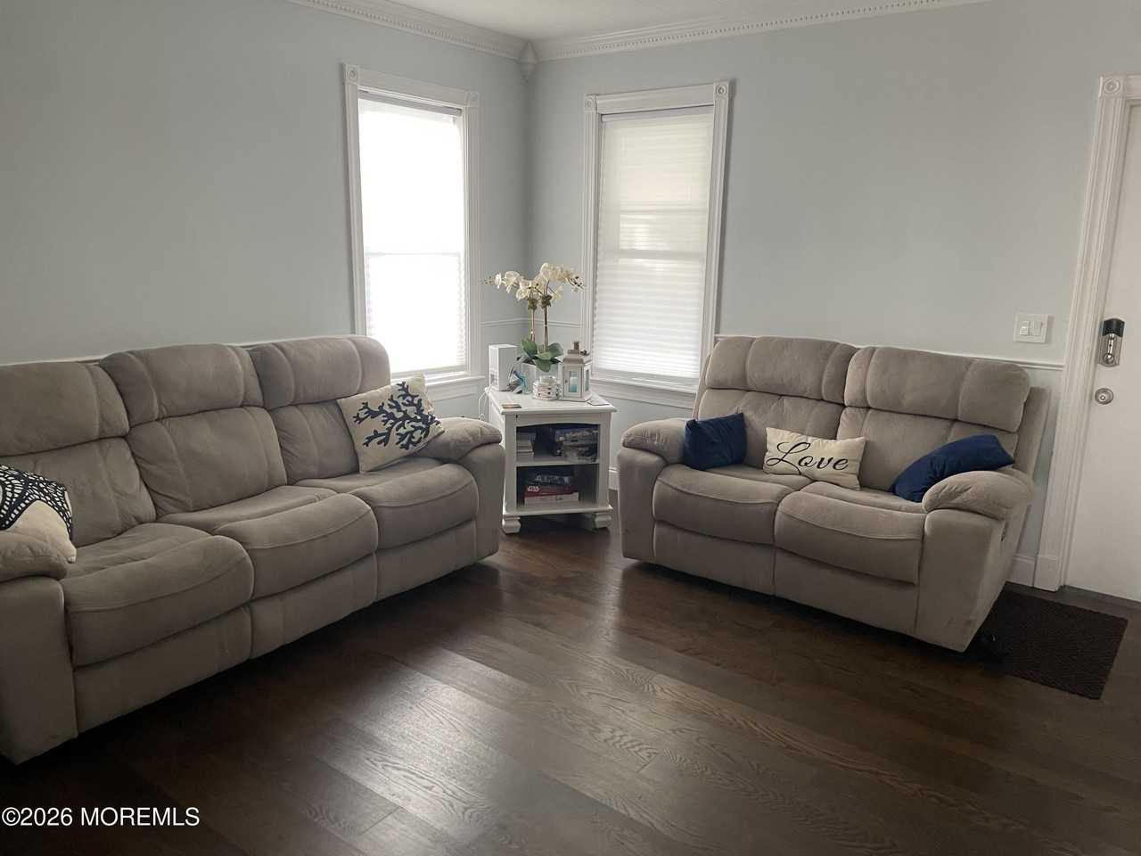 82 Hennessey St - Photo 3 of 14