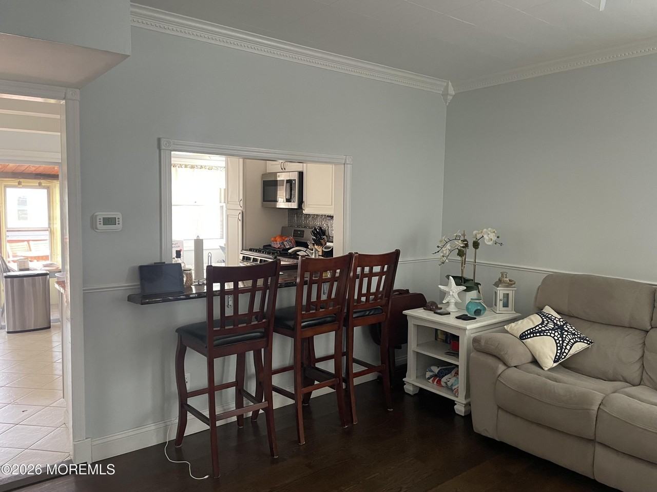 82 Hennessey St - Photo 4 of 14