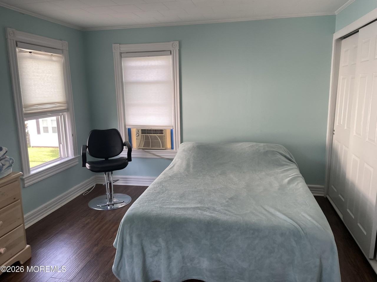 82 Hennessey St - Photo 6 of 14