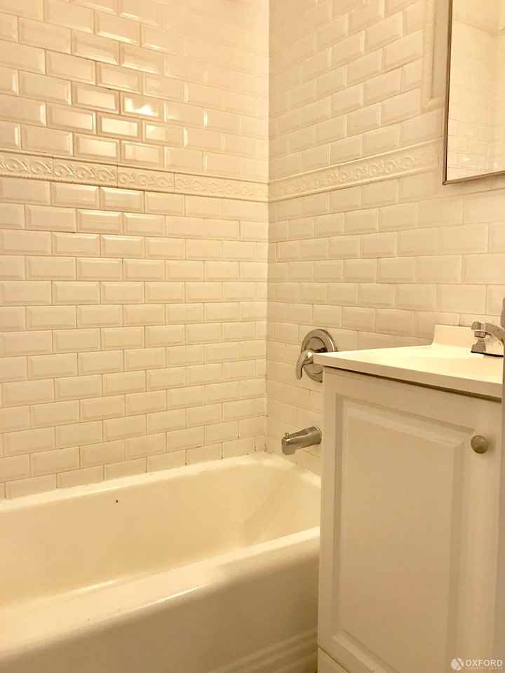 317 10th Ave #3 - Photo 7 of 8