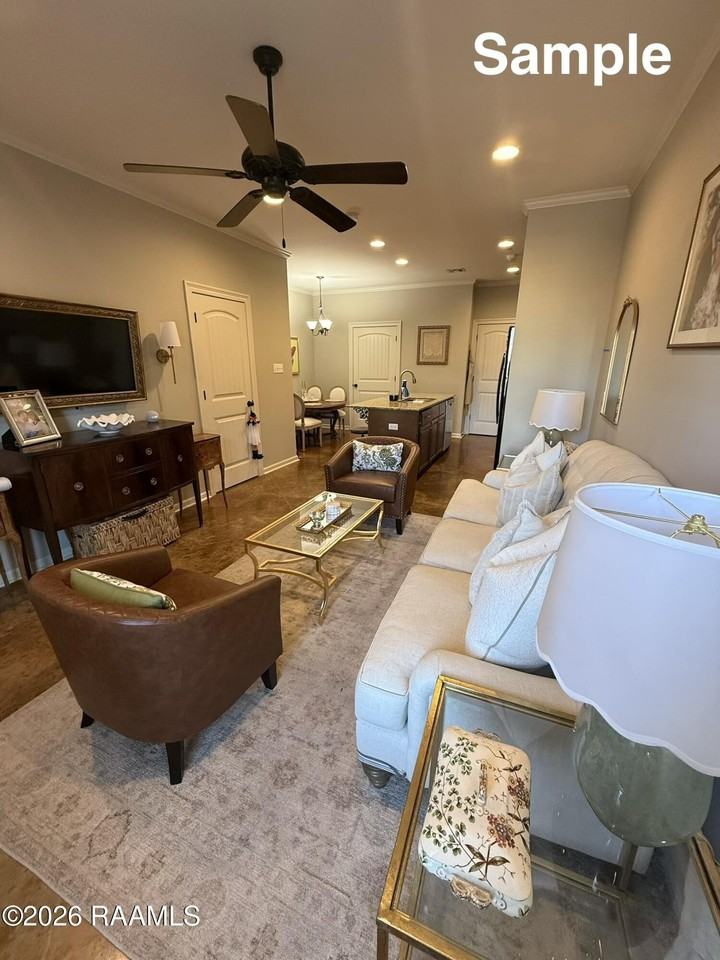 203 Ella St - Photo 2 of 15