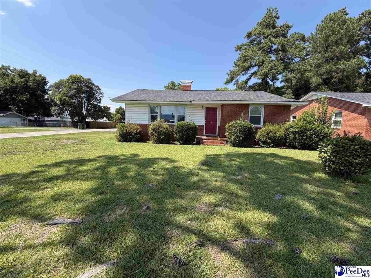 1763 Gregg Ave - Photo 2 of 21