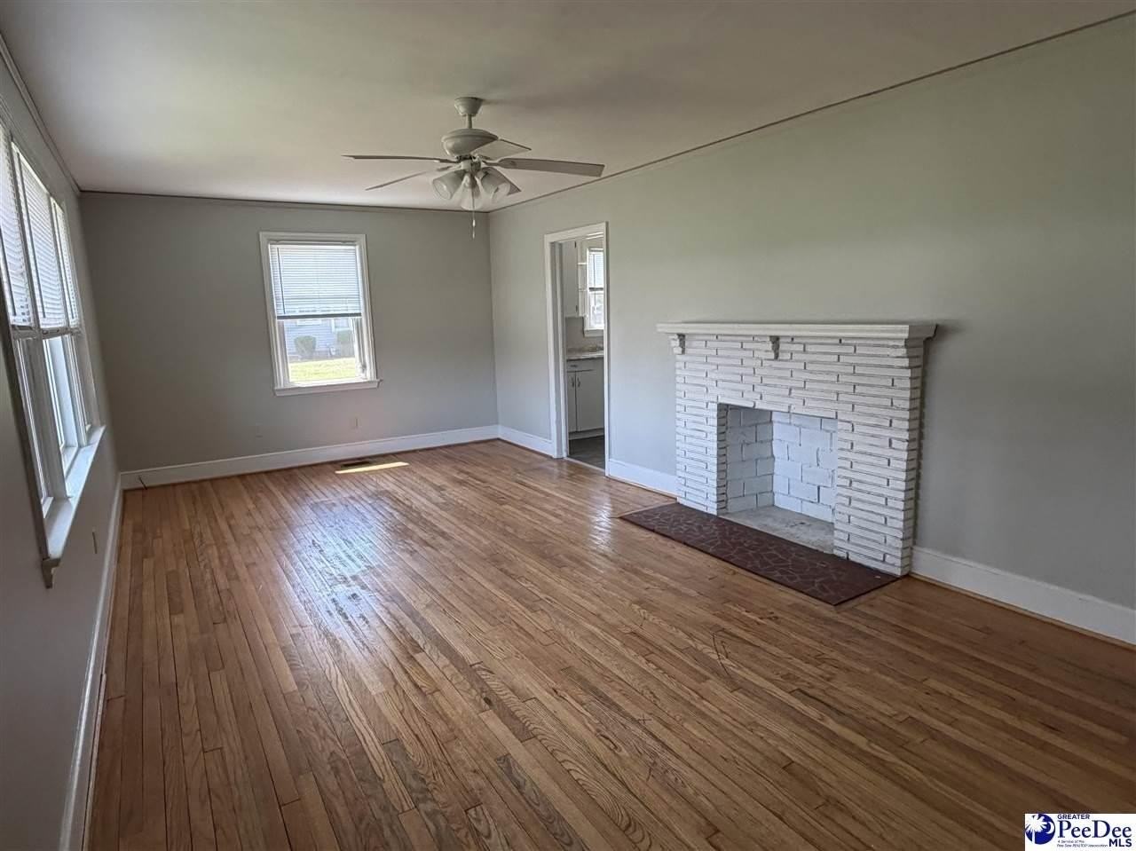 1763 Gregg Ave - Photo 3 of 21