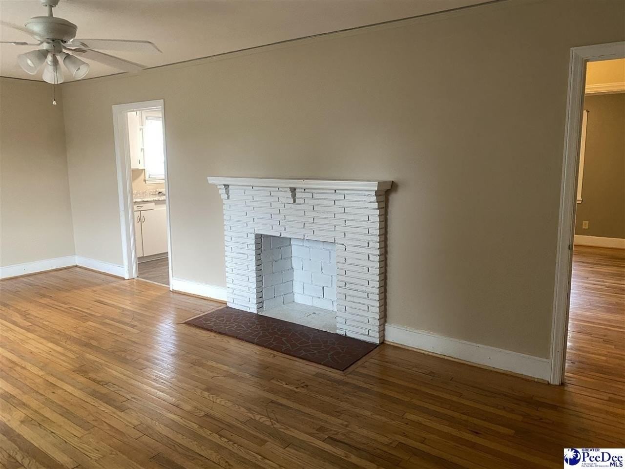 1763 Gregg Ave - Photo 4 of 21