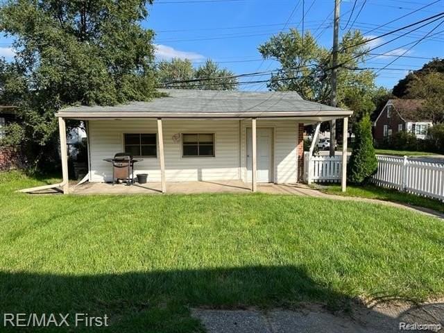 3102 N Blair Ave - Photo 3 of 14