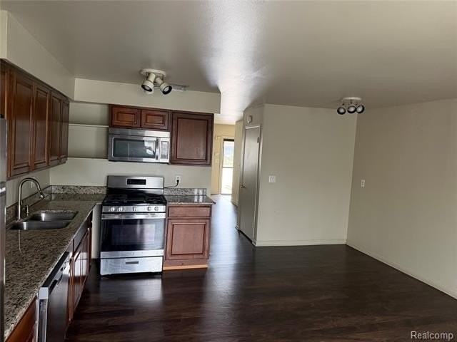 38129 Jamestown Dr - Photo 7 of 17