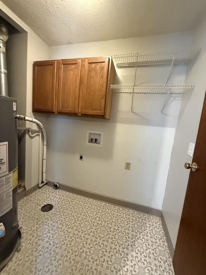 3150 W Mentor St - Photo 6 of 13