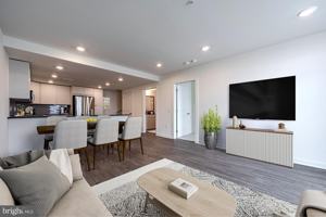 featured image of 503 N Columbus Blvd #THDEN