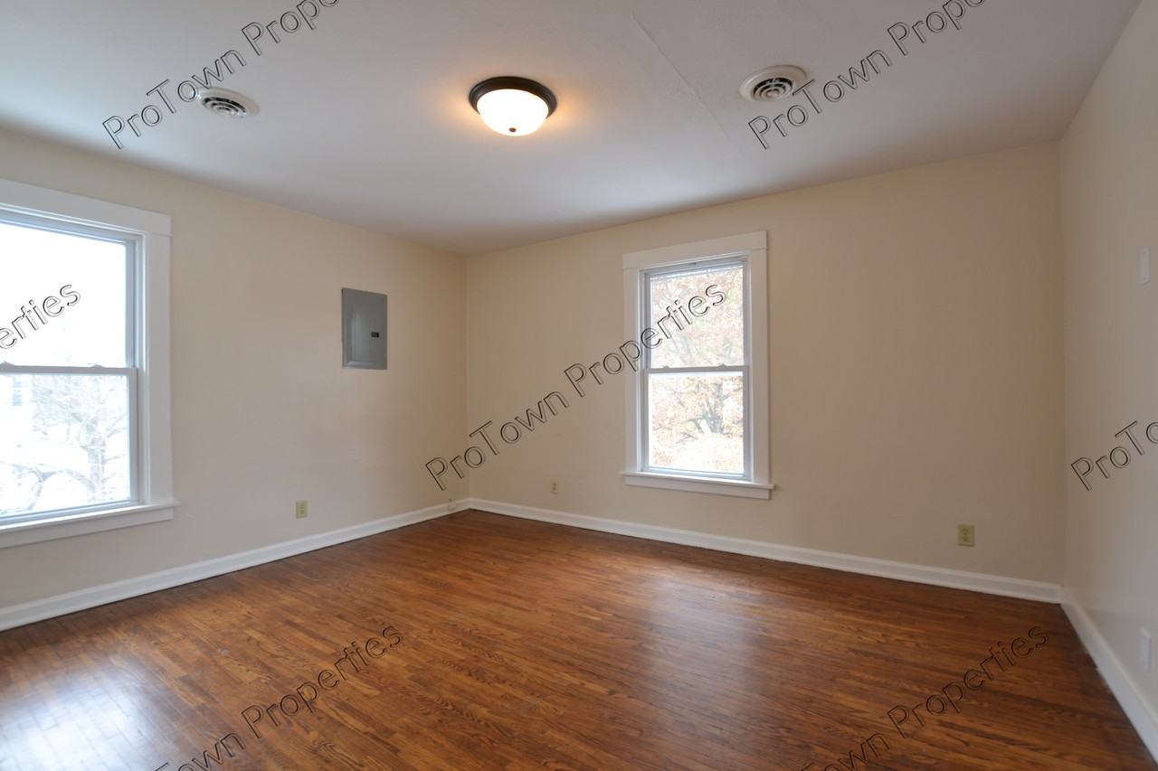 356 1st Avenue #2 - Photo 5 of 6