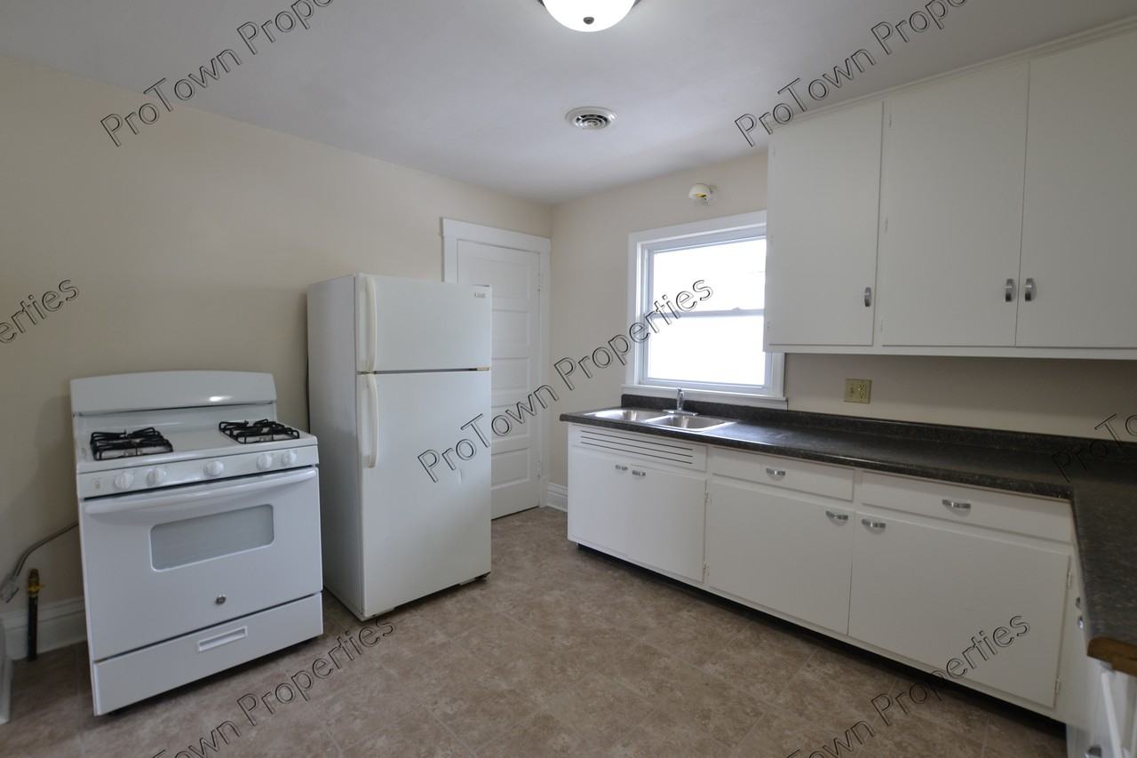 356 1st Avenue #2 - Photo 6 of 6