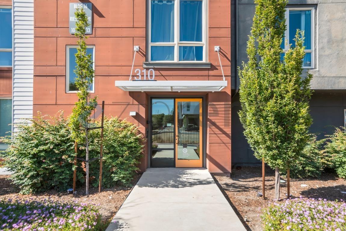 310 Riesling Ave #20 - Photo 2 of 20