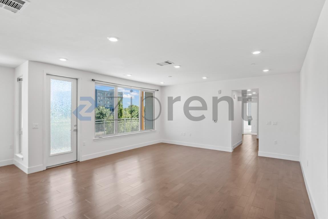 310 Riesling Ave #20 - Photo 6 of 20
