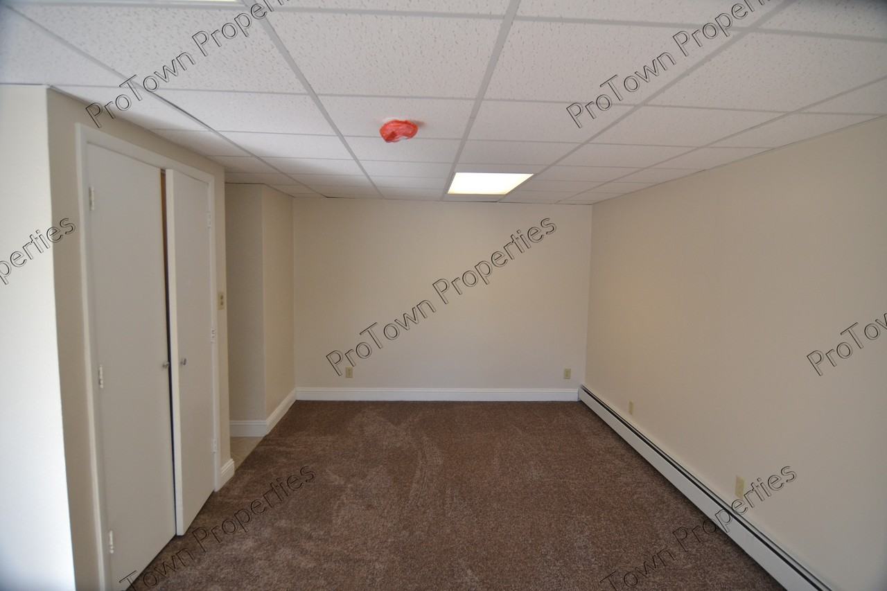 402 Siegmund Street #6 - Photo 3 of 4