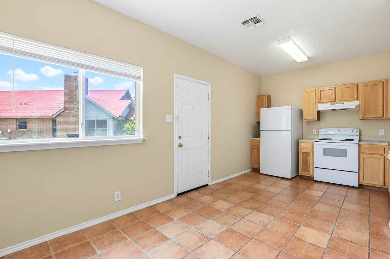 6342 Queens Castle #2 - Photo 6 of 19