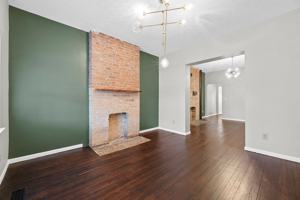 featured image of 1635 Oak St #1635