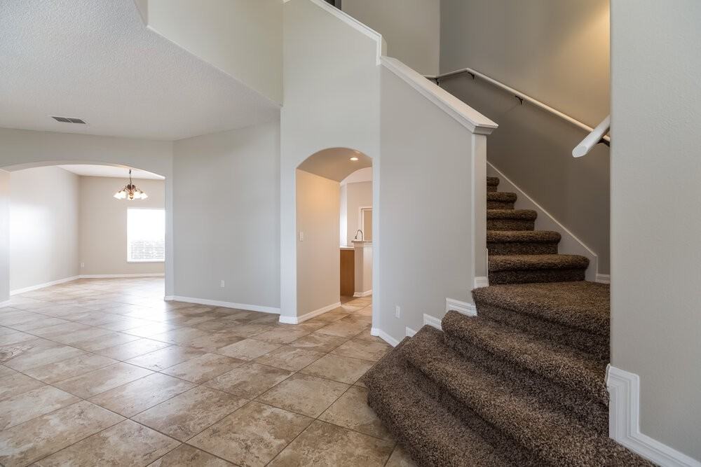 2307 Cerberus Dr - Photo 3 of 16