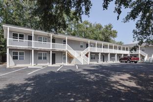 1724 Ashley Hall Road #J - Photo 1 of 1