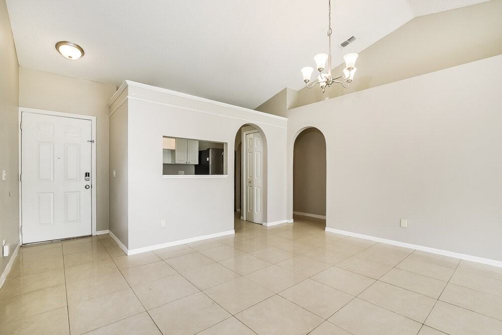 2459 Parsons Pond Cir - Photo 6 of 16