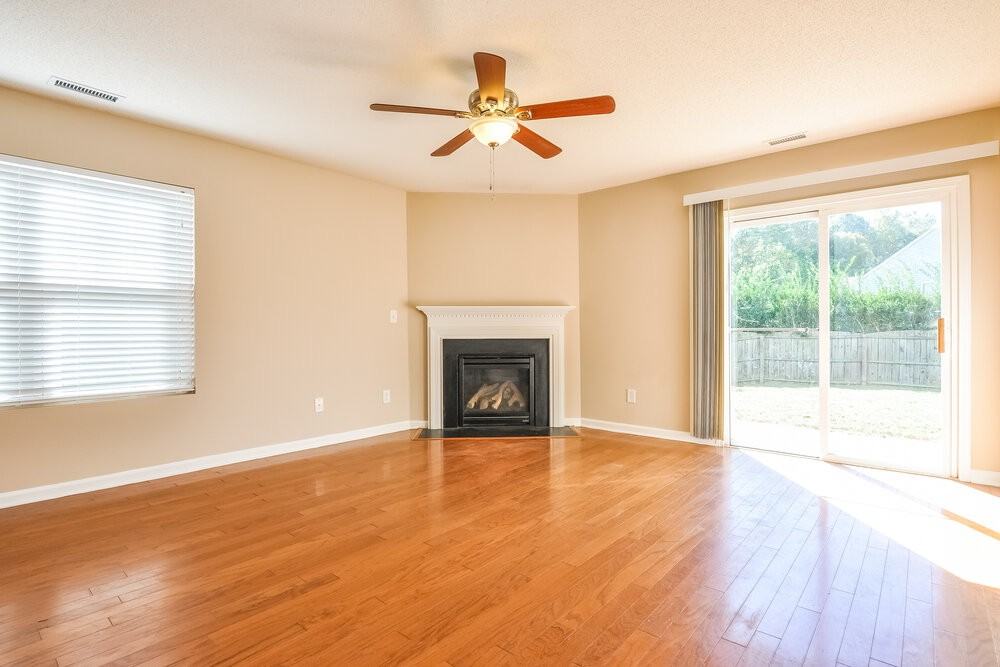 63 Brookhaven Dr - Photo 3 of 15