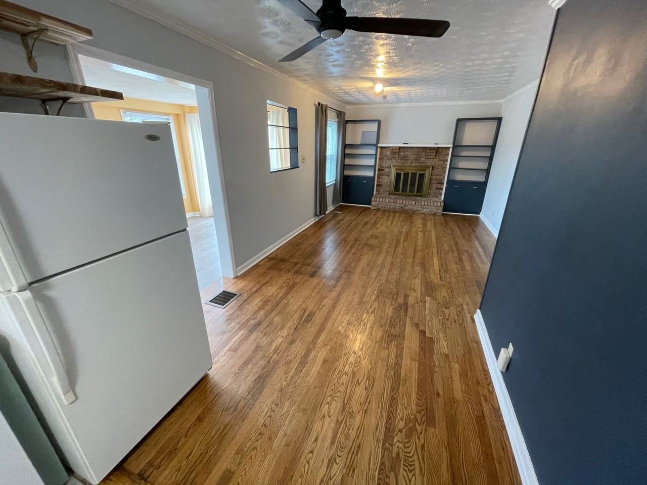 2029 Mcclung Ave - Photo 3 of 14