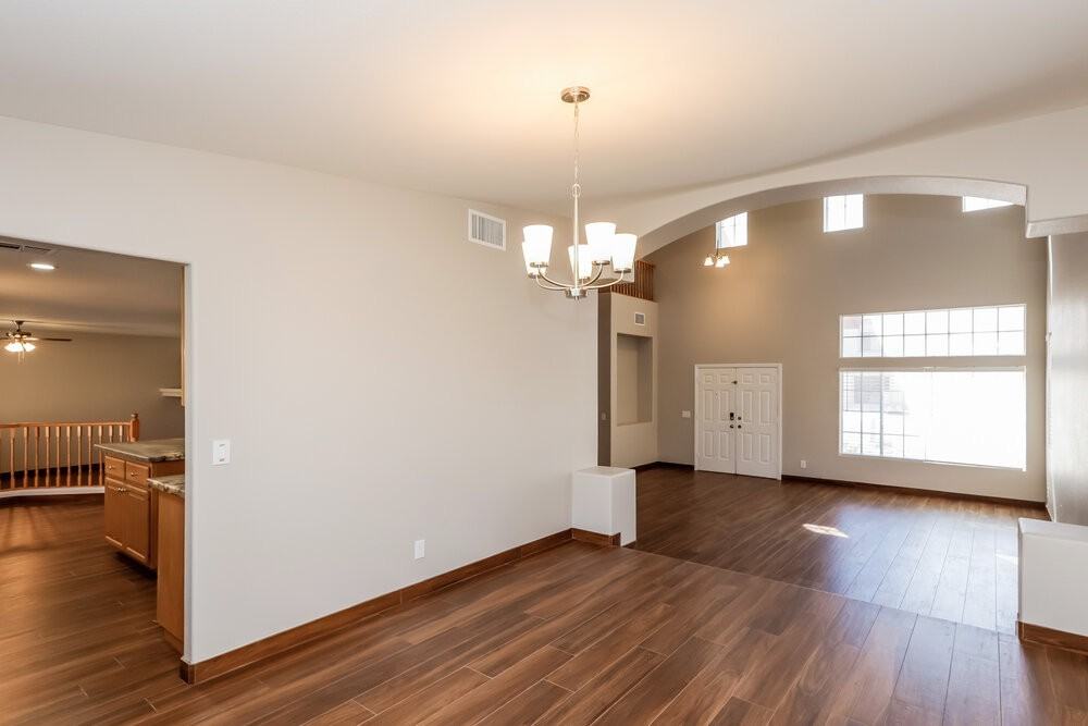 1890 Bocale Ct - Photo 6 of 17