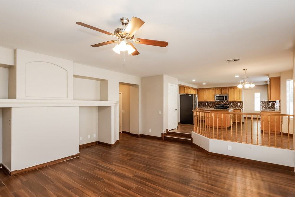 1890 Bocale Ct - Photo 7 of 17