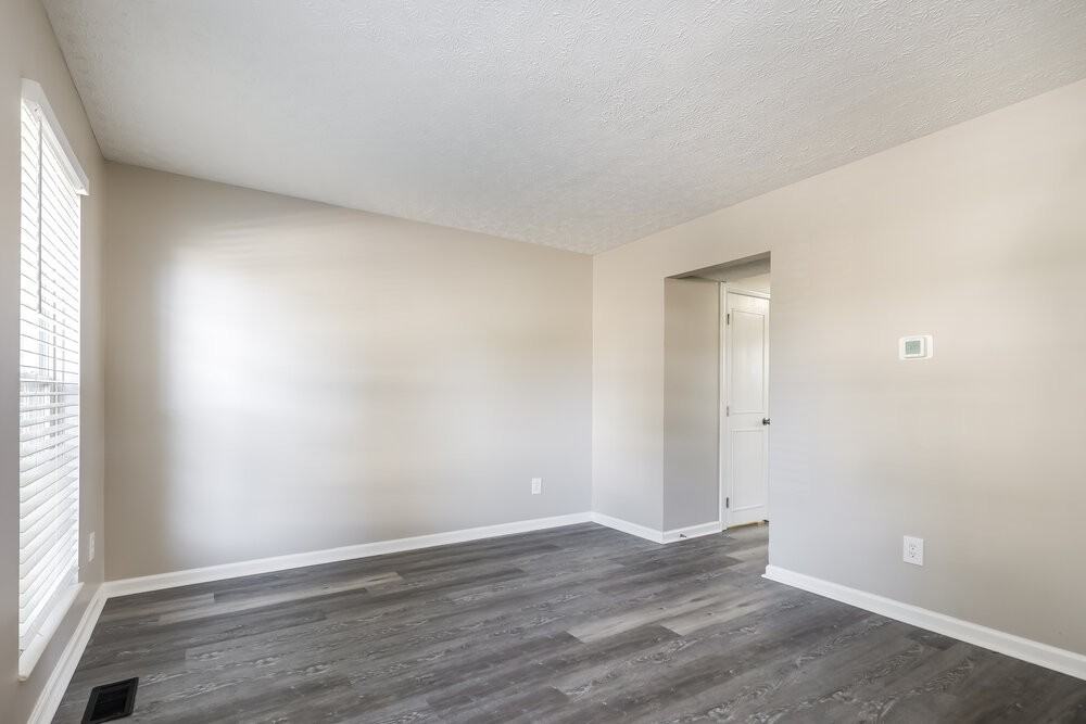 448 Springwood Lake Dr - Photo 5 of 18