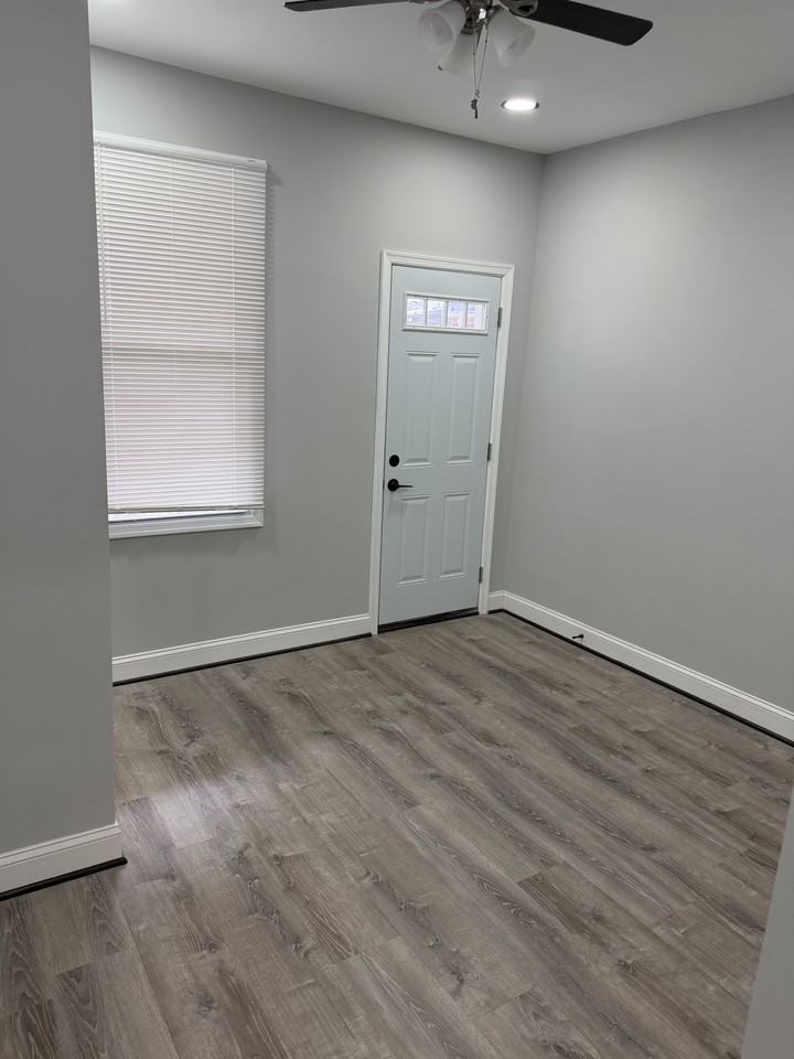 615 North Rosedale Street #BC - Photo 3 of 16