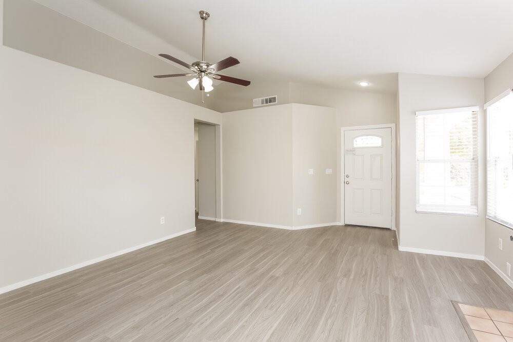 6102 Giant Forest Ln - Photo 4 of 16