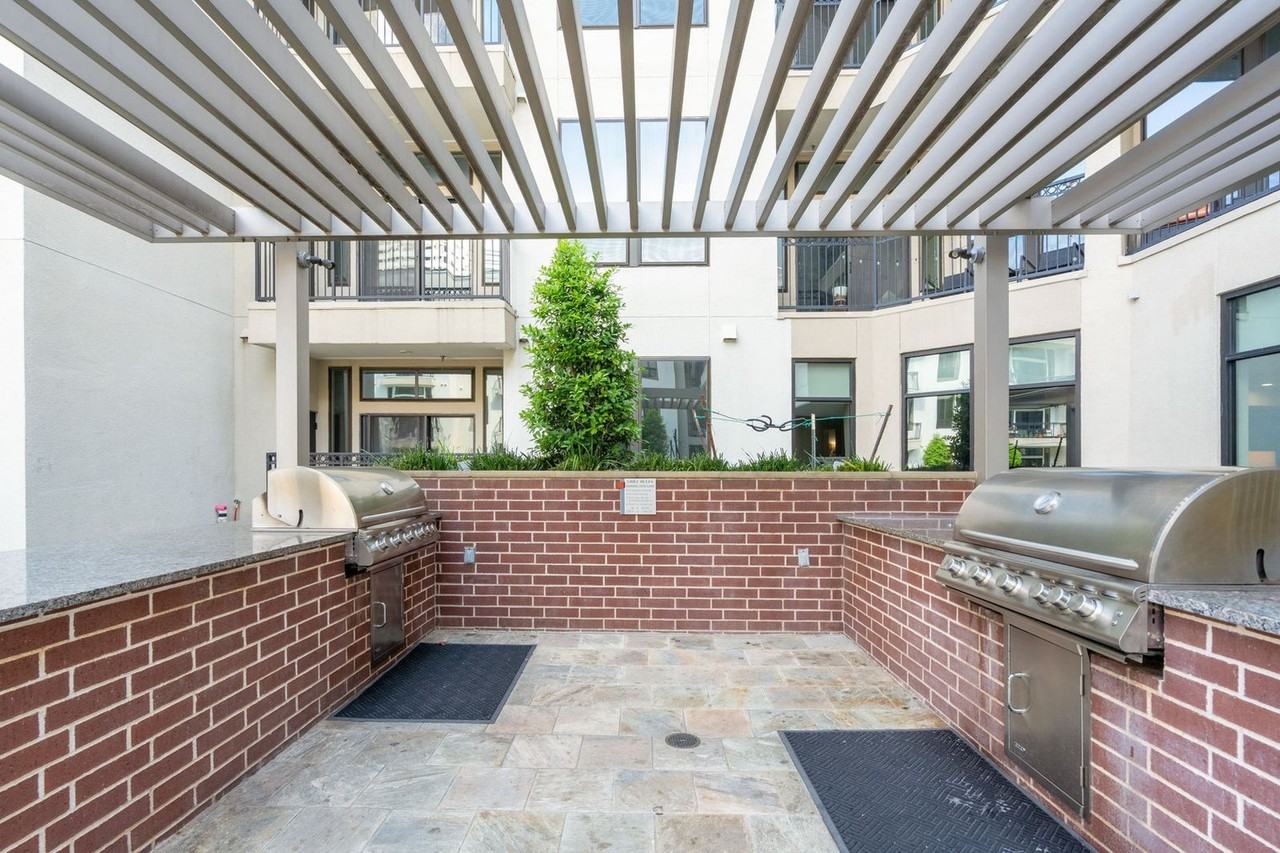 1203 Chartres St #1586707P - Photo 3 of 27