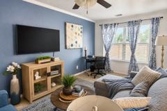 3825 Oak St - Photo 1 of 1