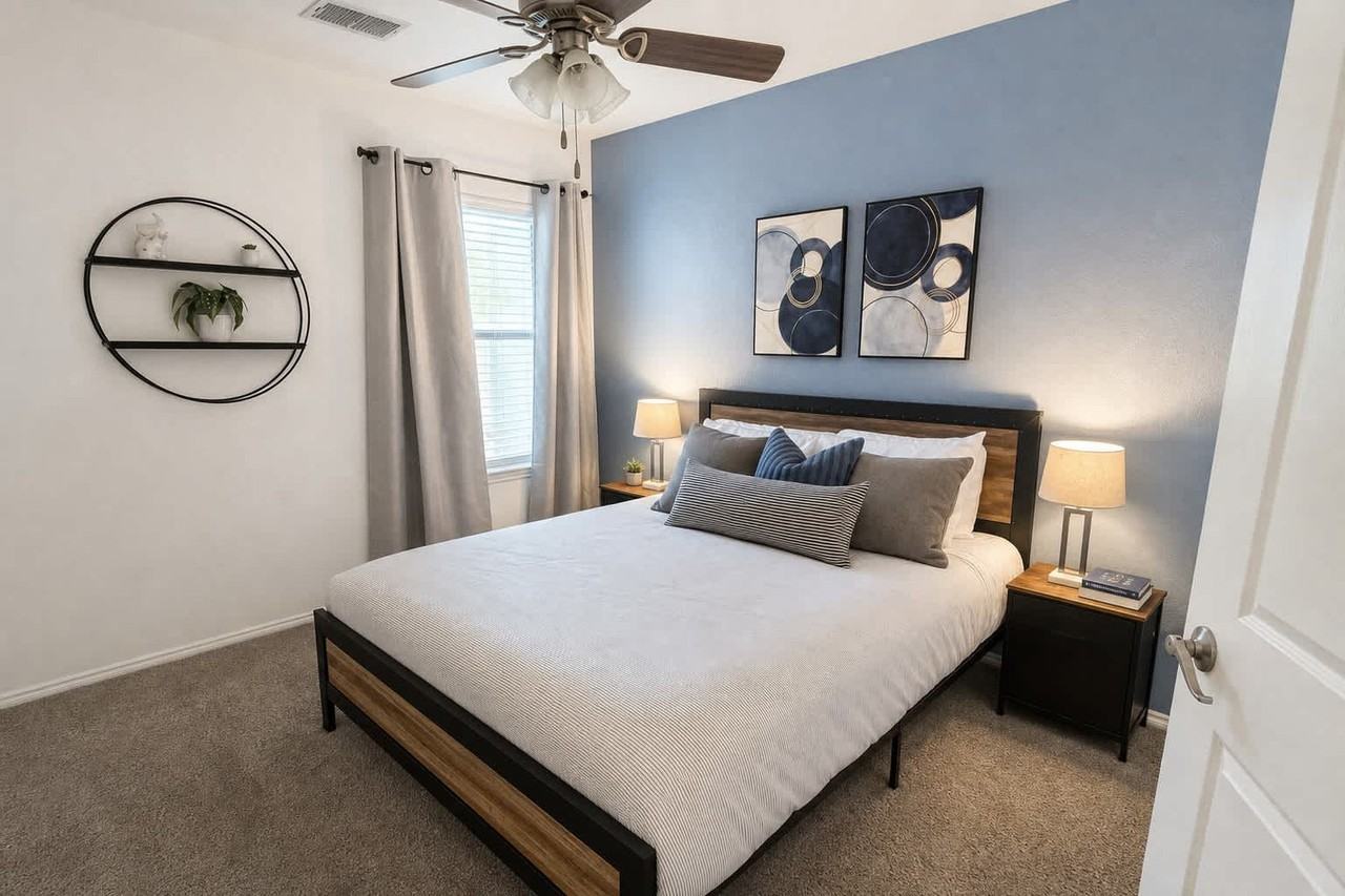 3825 Oak St #1589931P - Photo 4 of 20