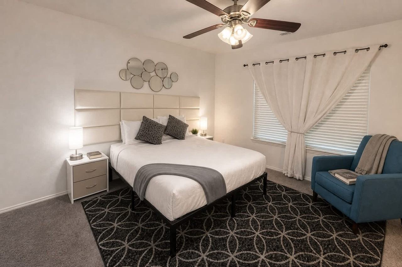 3821 Oak St #1589934P - Photo 6 of 21