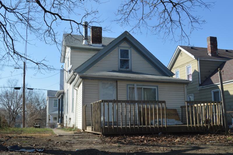 2146 Benninghofen Ave - Photo 5 of 5