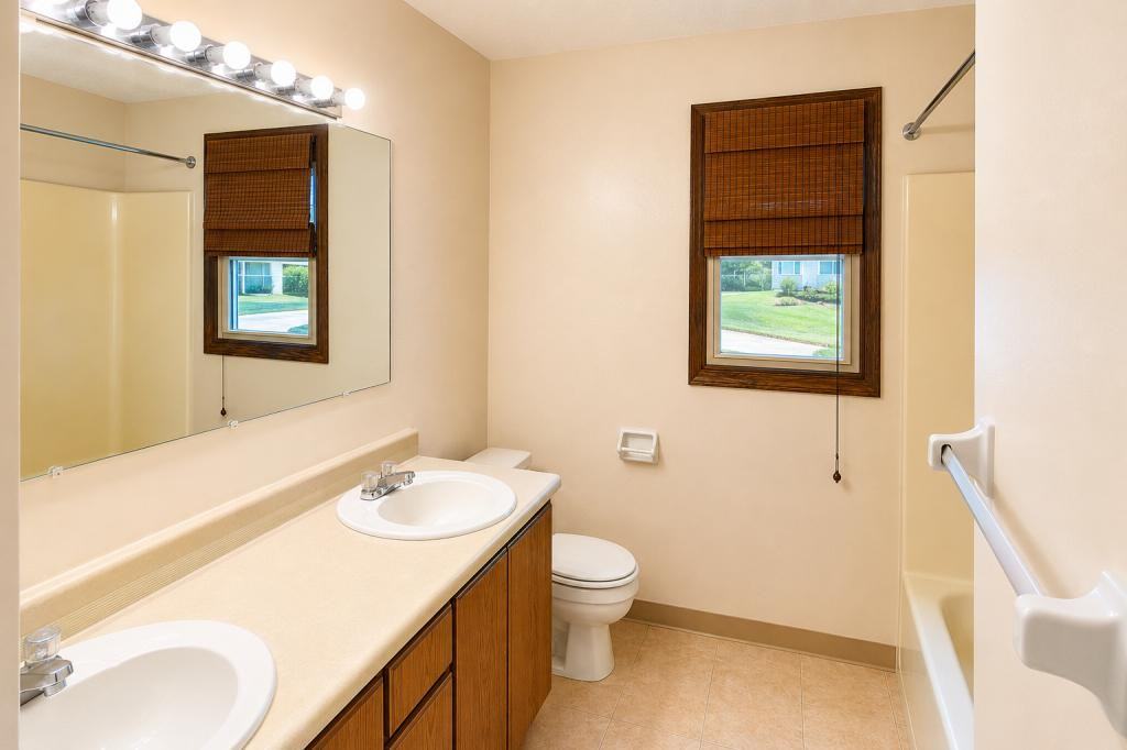 6402 Saint Andrews Dr Apt 3 - Photo 4 of 6