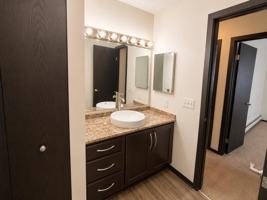 featured image of 7456 E Huntington Dr Apt 5 #Apt 5