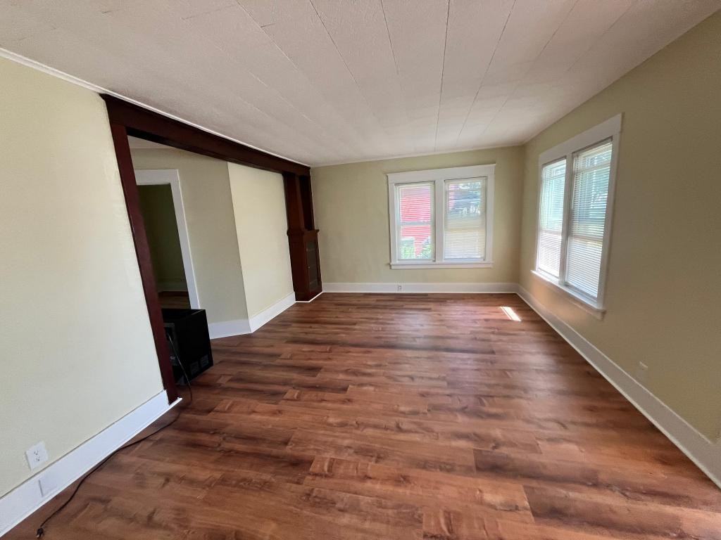 512 E Goundry St - Photo 5 of 8