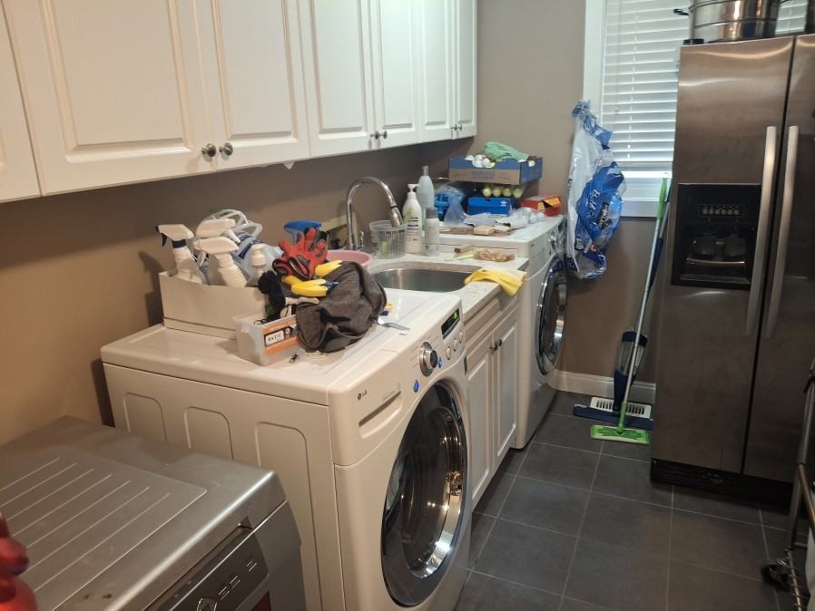 636 Gatensbury Street - Photo 6 of 13