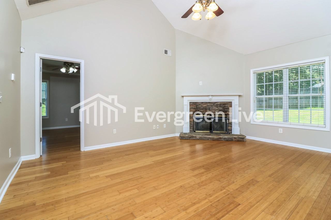 14 Kayla Dr Nw - Photo 4 of 11