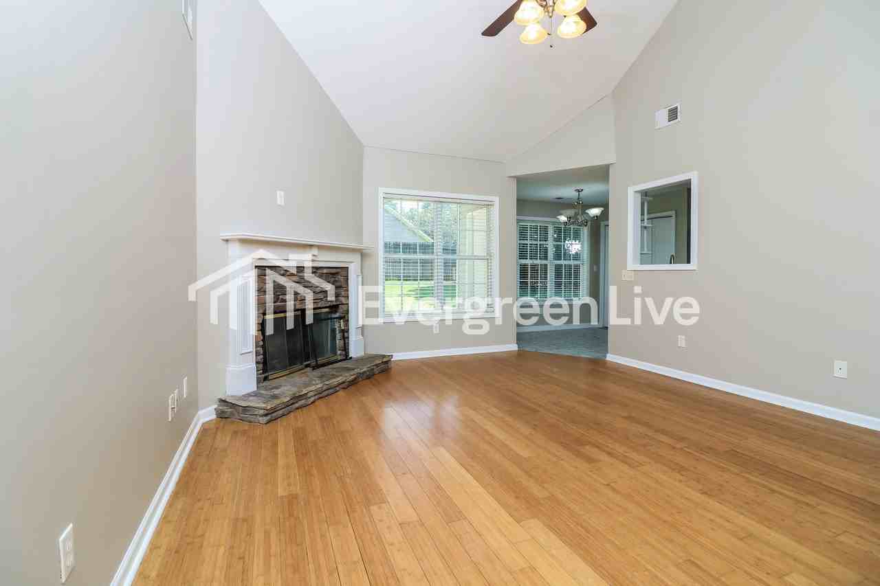 14 Kayla Dr Nw - Photo 5 of 11