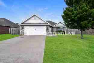 2100 N Wakefield St - Photo 1 of 1