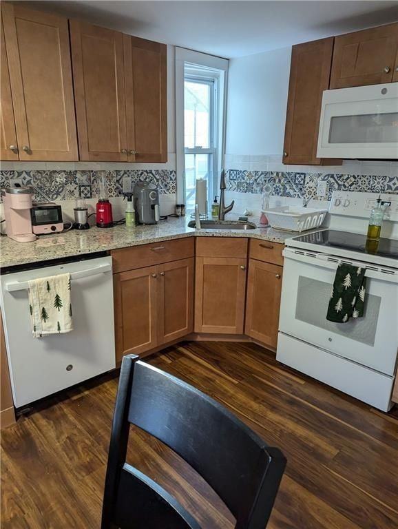 37 Ann St ##2 - Photo 3 of 28